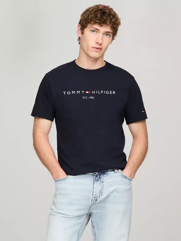 Tommy Hilfiger Men's Front Logo T-Shirt – Navy